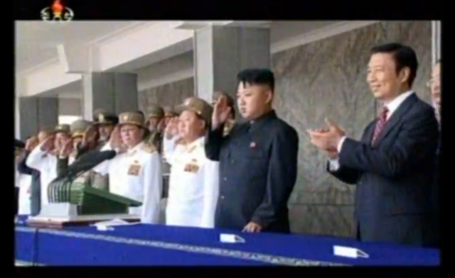 金正恩军礼