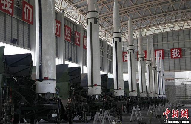 战备中的东风15战术导弹