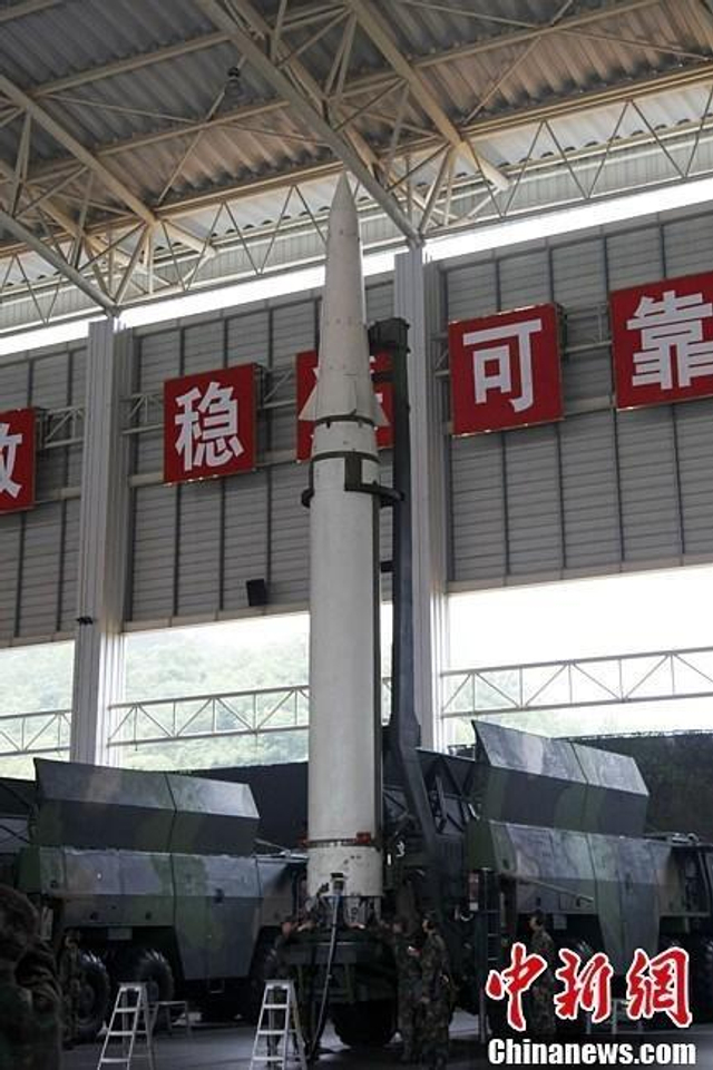 战备中的东风15战术导弹