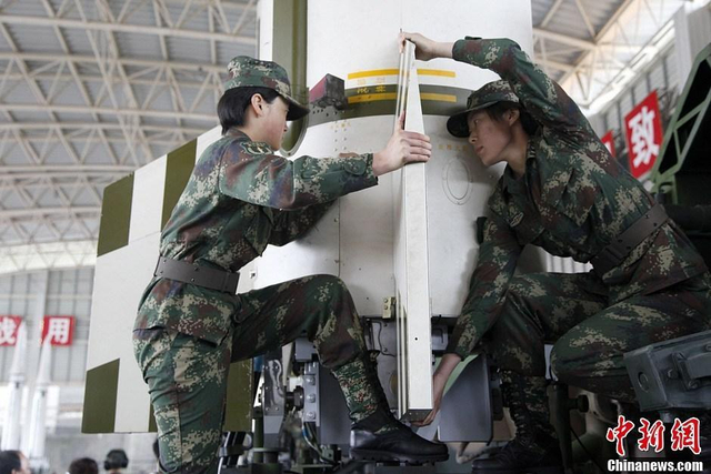 战备中的东风15战术导弹