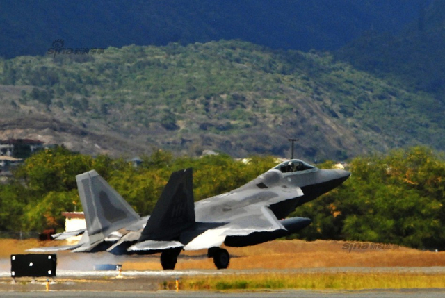 资料图：部署美国夏威夷的F-22A猛禽战斗机