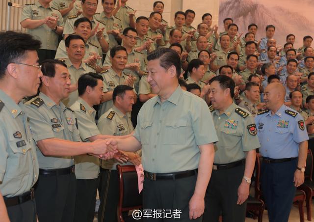 习近平慰问驻福建部队
