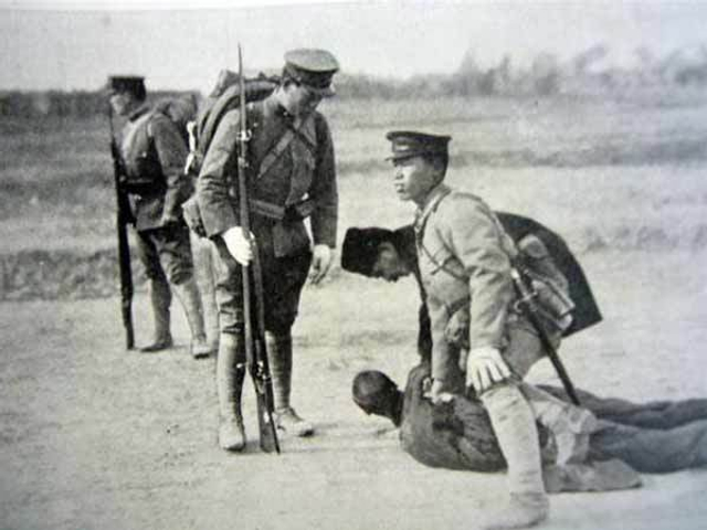 日本外相雷语称日德不能进行比较 抵赖战争罪行_手机新浪网