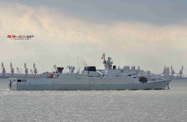 反潜版056型护卫舰出海测试画面