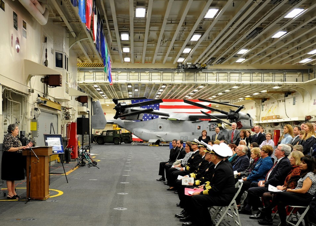 美国号两栖攻击舰服役2