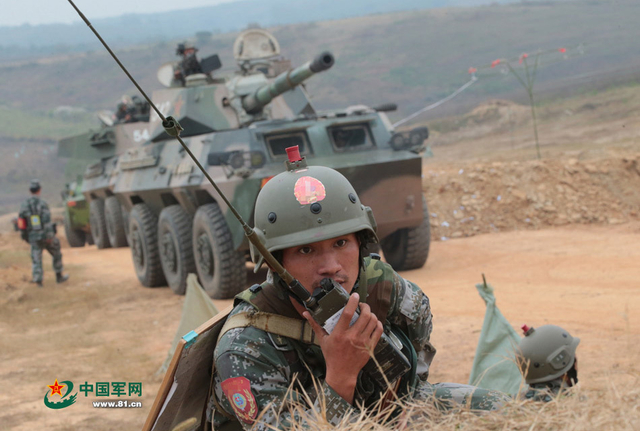 “红军”占领某高地后继续向纵深推进2