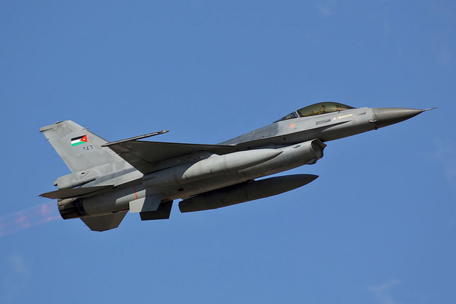 约旦空军F-16C战机