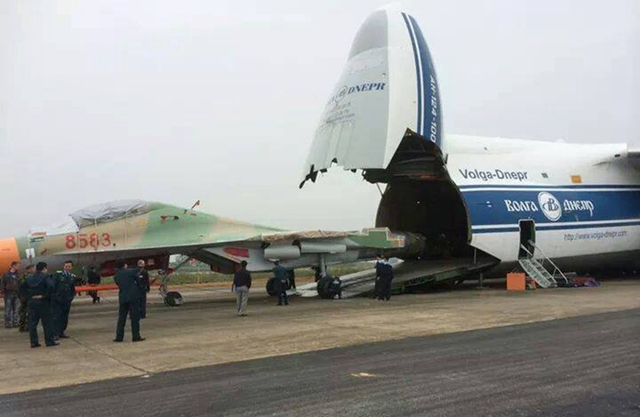 俄罗斯提供新型SU-30MK2V战机给越南5