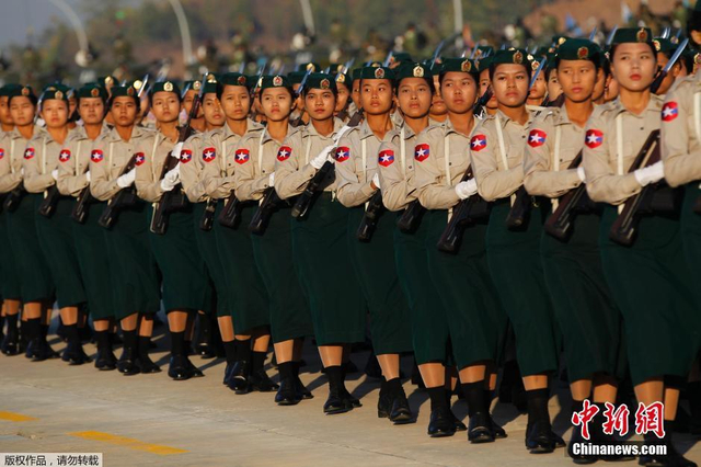 缅甸女兵登场