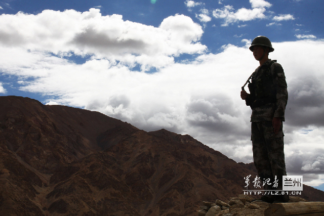 执勤中另眼看美丽的大自然