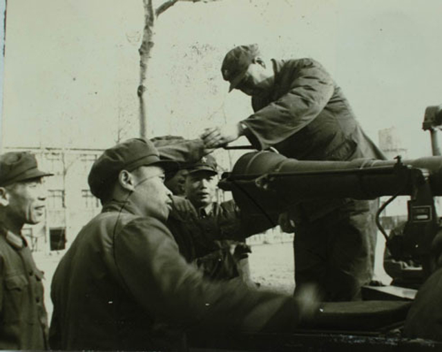 原军委副主席张万年逝世 曾指挥对越自卫反击战