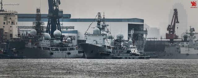 国内军工船厂一天下水3艘大舰也是很拼的