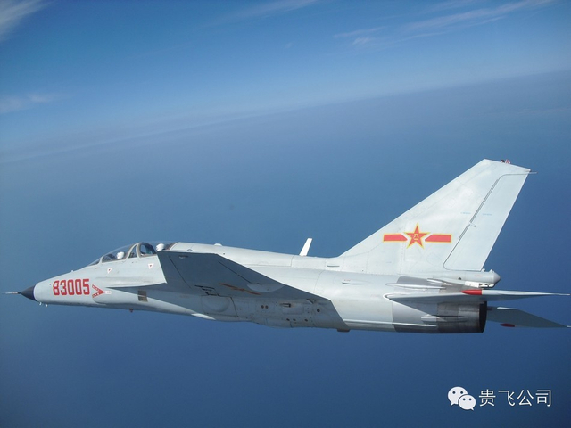 交付的山鹰高清美图