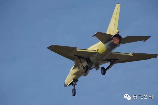 已交付的山鹰未出现DSI进气道设计2