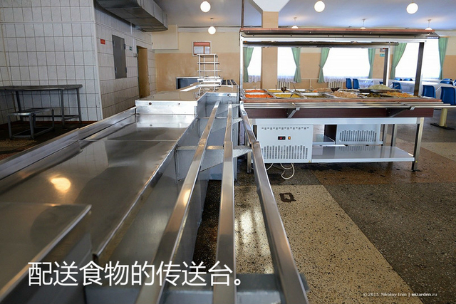 有枪有炮有大肉！俄罗斯州长视察导弹部队生活