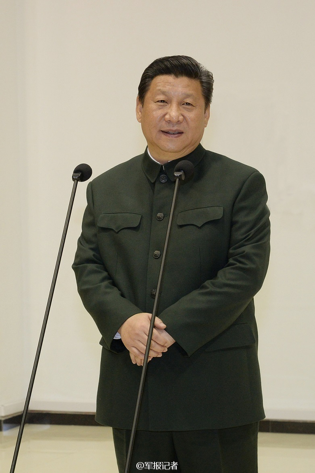 习近平视察驻西安部队