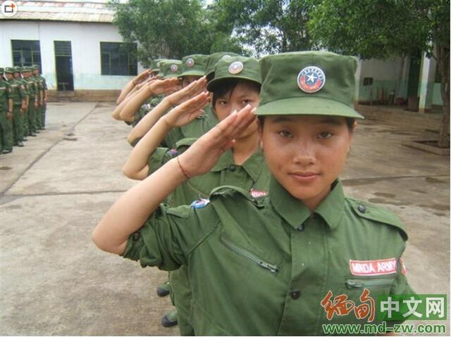 缅甸女兵大量照片曝光