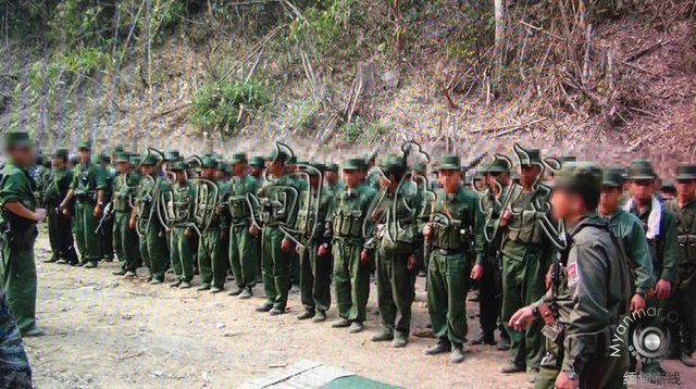 果敢同盟军决战前举行誓师大会