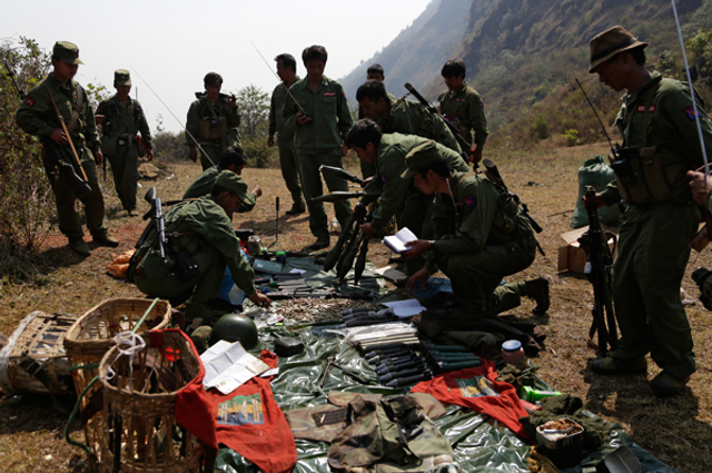 果敢同盟军决战前举行誓师大会