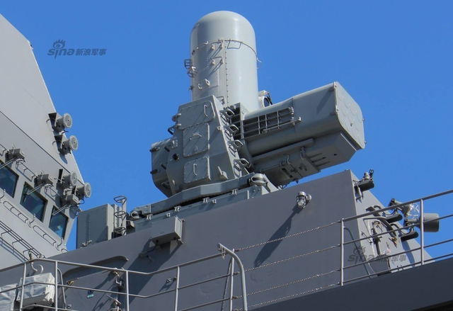 日本最新战舰出云号邀媒体随便看 解放军需学习