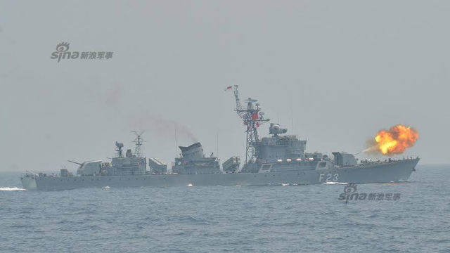 缅甸海军节阅兵出动中国造战舰