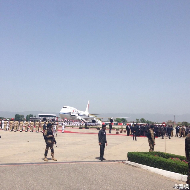 巴基斯坦总理总统迎接习近平主席