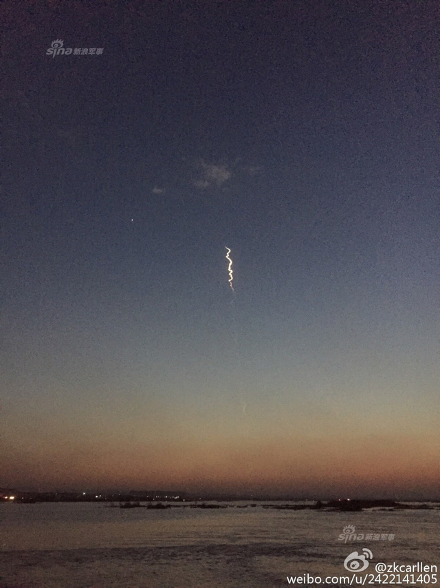 西北多地网友称目击不明飞行物