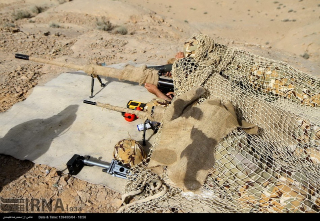 伊朗革命卫队大军演