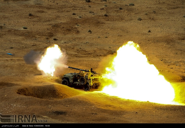 伊朗革命卫队大军演