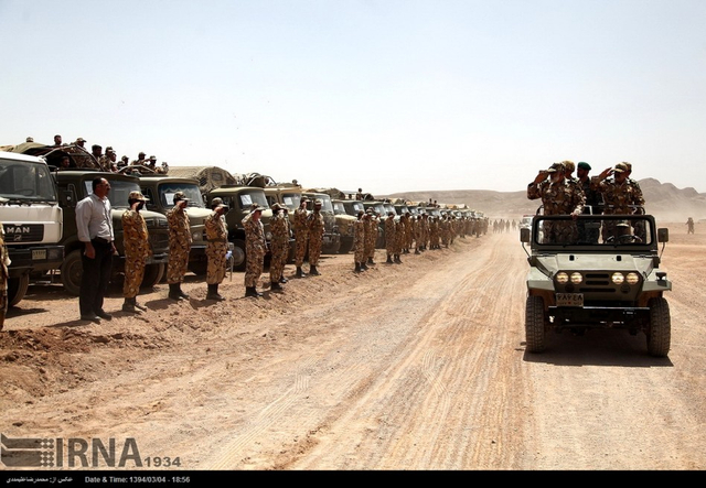 伊朗革命卫队大军演