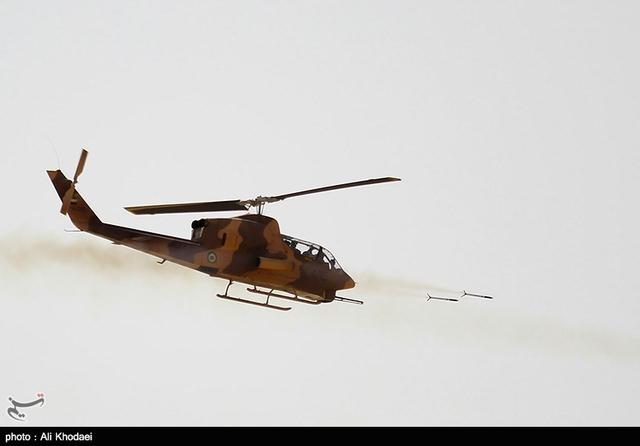 伊朗革命卫队大军演