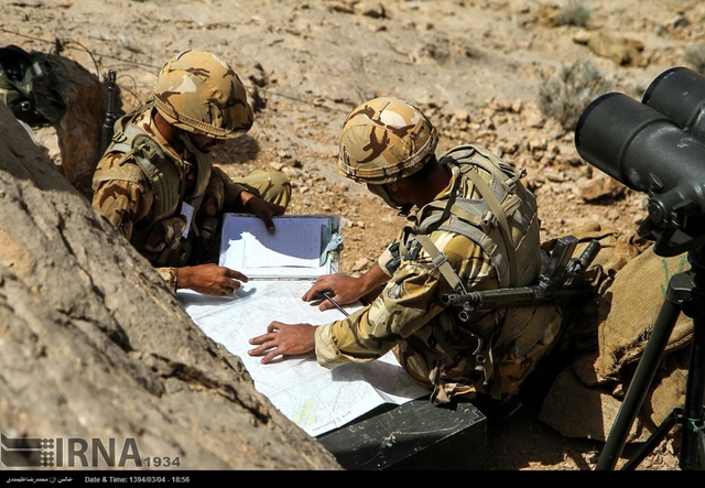 伊朗革命卫队大军演