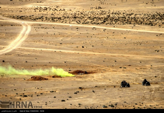 伊朗革命卫队大军演