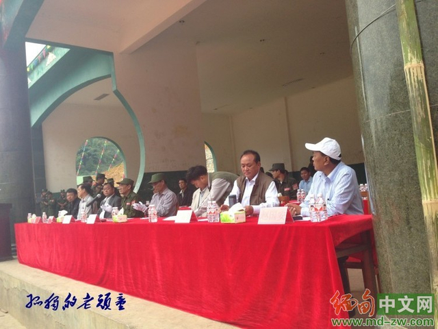 缅甸佤邦军组织阅兵式 大批制式武器让人眼熟