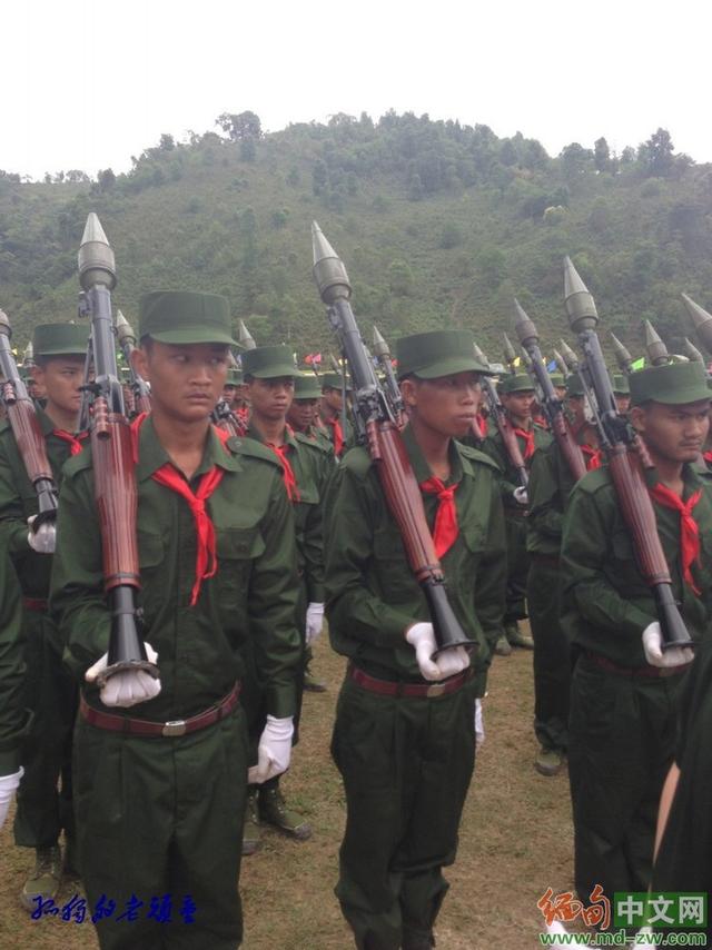 緬甸佤邦軍配多款中國槍