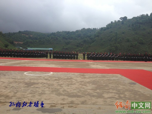 缅甸佤邦军组织阅兵式 大批制式武器让人眼熟