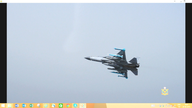 巴基斯坦枭龙秀少见全外挂状态