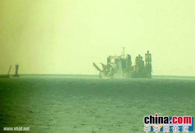 中越南海造岛对比：越南不自量力抢中国地盘