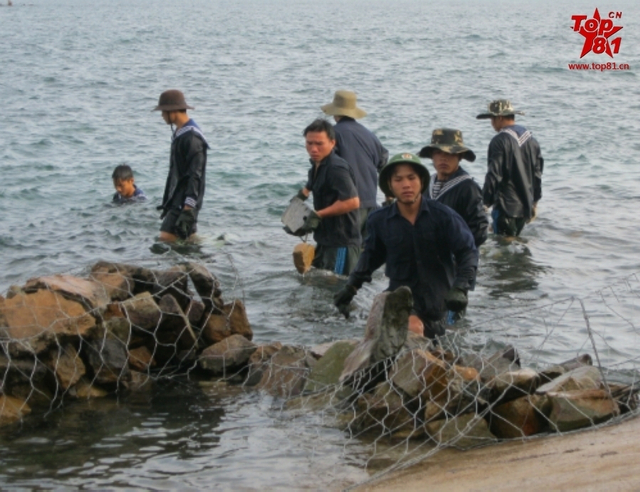 中越南海造岛对比：越南不自量力抢中国地盘