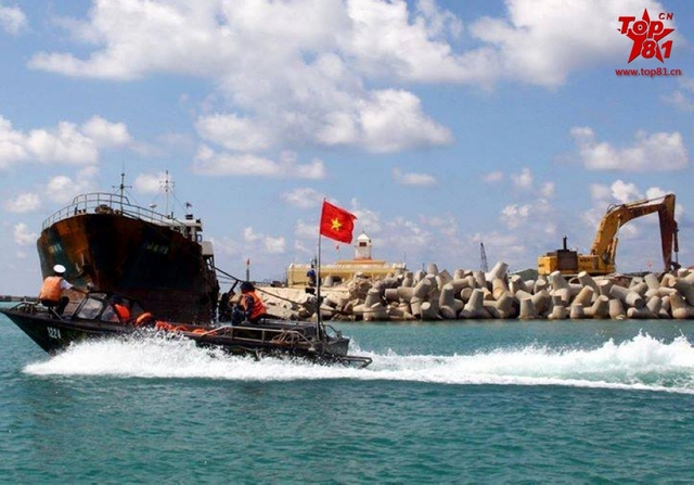 中越南海造岛对比：越南不自量力抢中国地盘