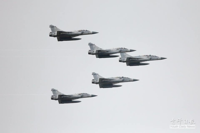 幻影2000-5战机编队