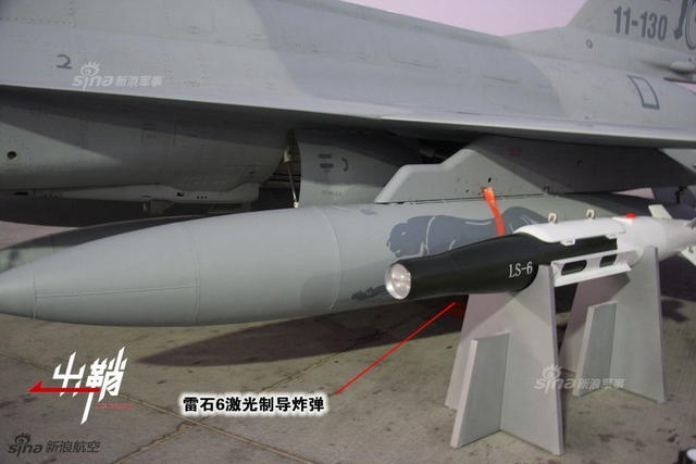 龙兴雷电：枭龙战机的下一站在何方？