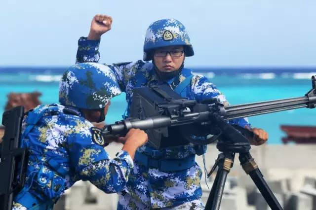 最美的风景永远是战舰与士兵