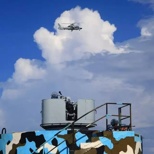 最美的风景永远是战舰与士兵