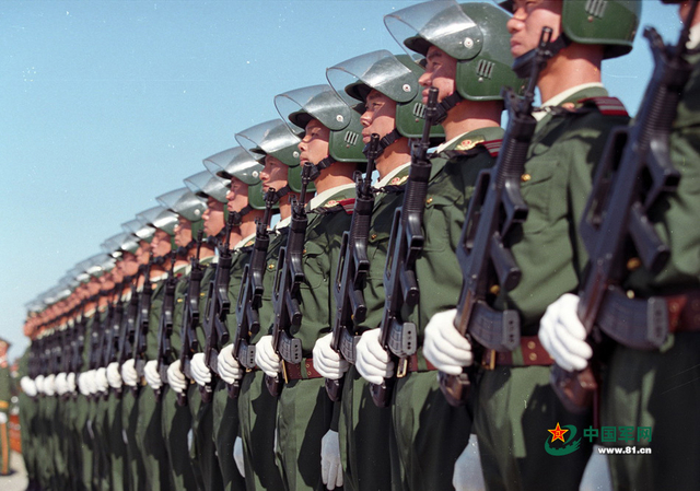 1999年国庆50周年阅兵中的武警特警方队