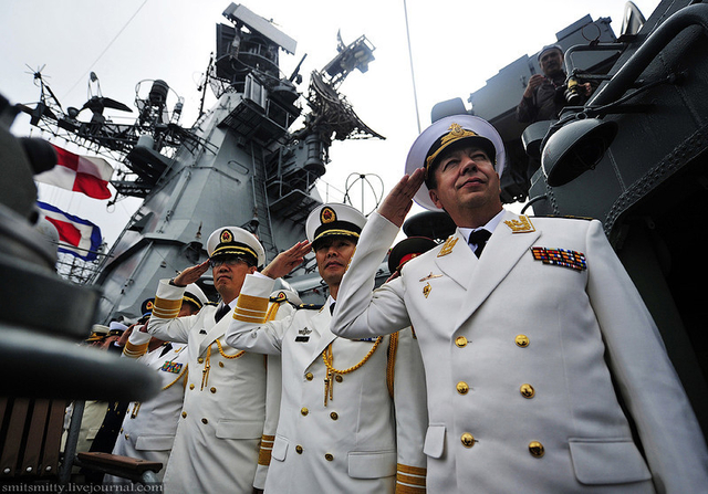 从检阅舰瓦良格号视角看中俄海上阅兵 