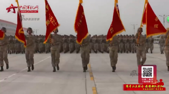 狼牙山英模方队装备新型迷彩作训服