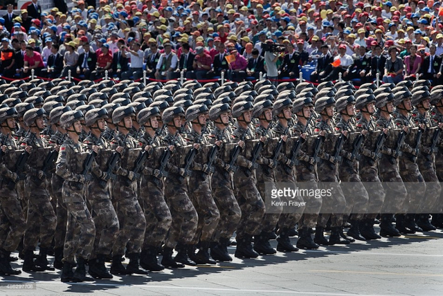 外媒镜头中的中国抗战胜利阅兵式
