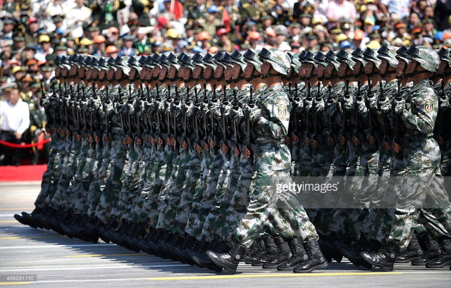 外媒镜头中的中国抗战胜利阅兵式