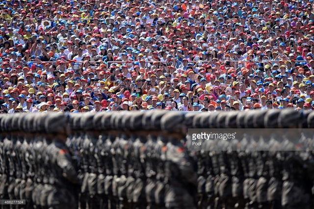 外媒镜头中的中国抗战胜利阅兵式